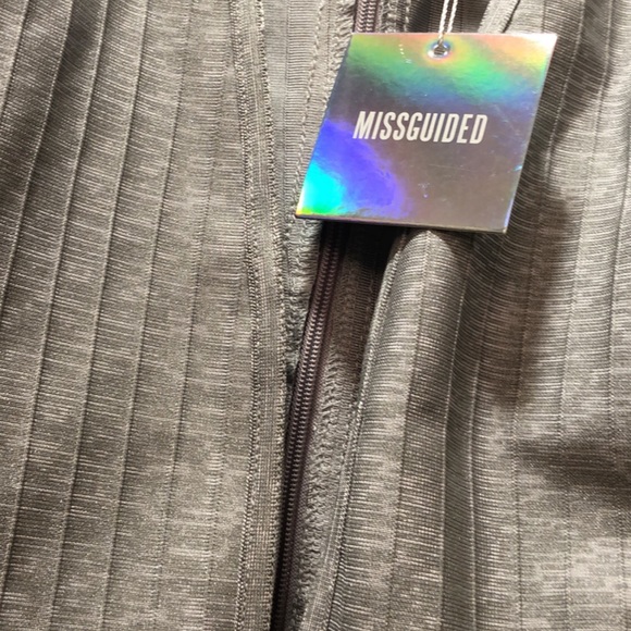 SILVER HIGH SHOULDER DRESS - Picture 2 of 4